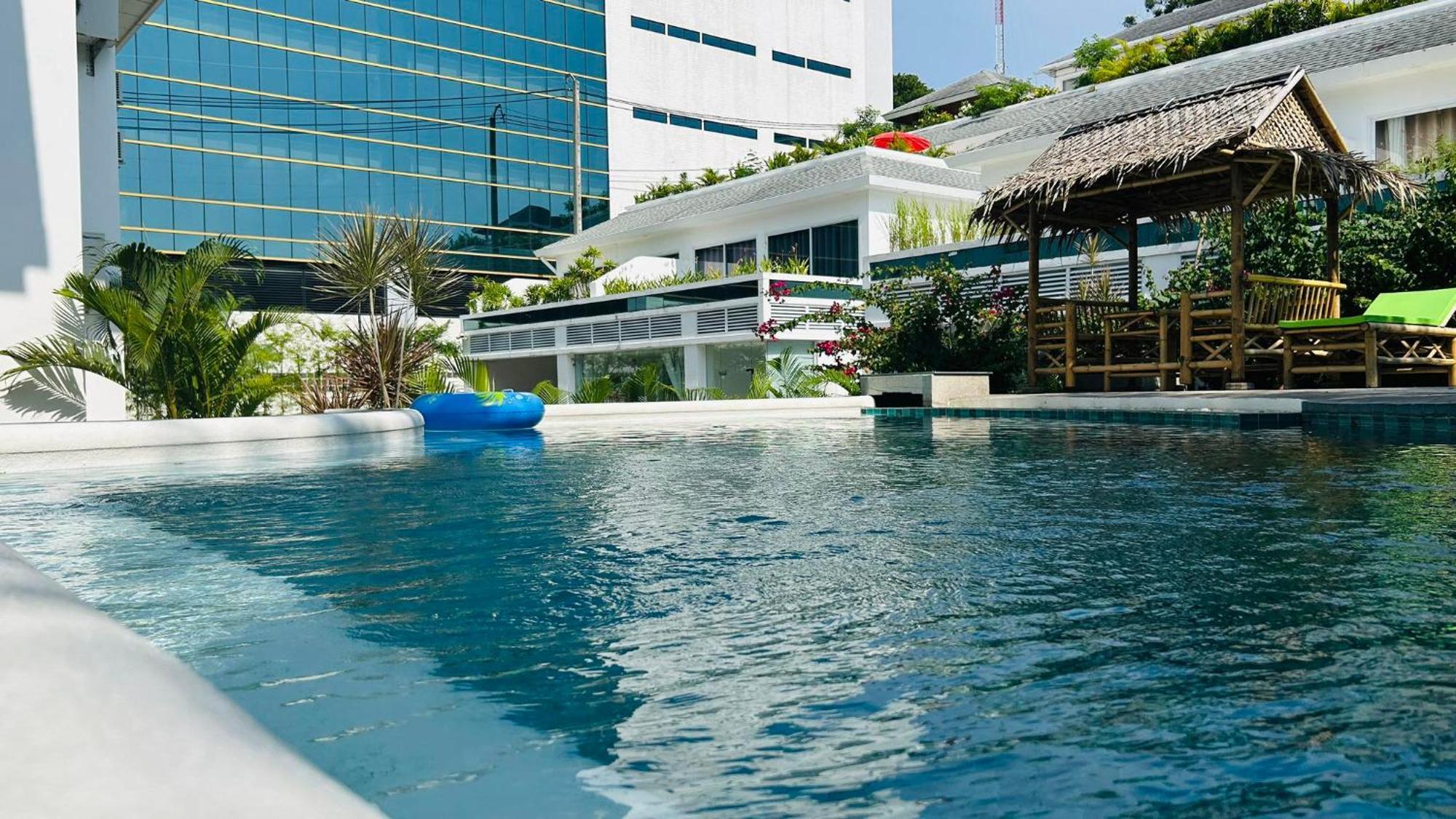 קו סמוי Crystal Bay Tropical Residence מראה חיצוני תמונה