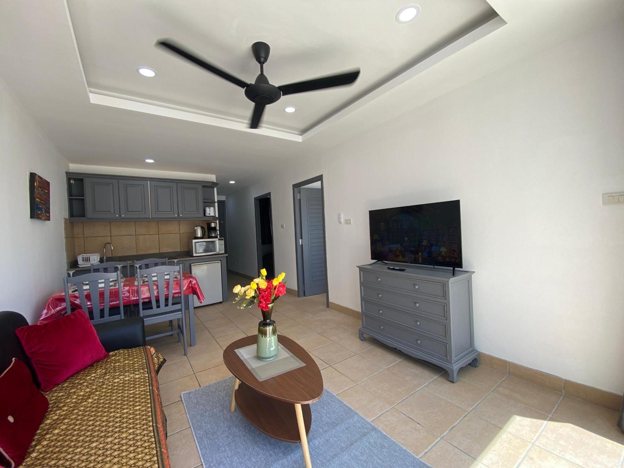 קו סמוי Crystal Bay Tropical Residence חדר תמונה